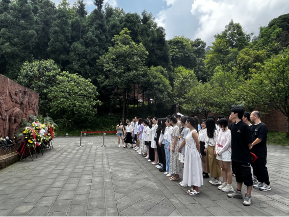 成人直播